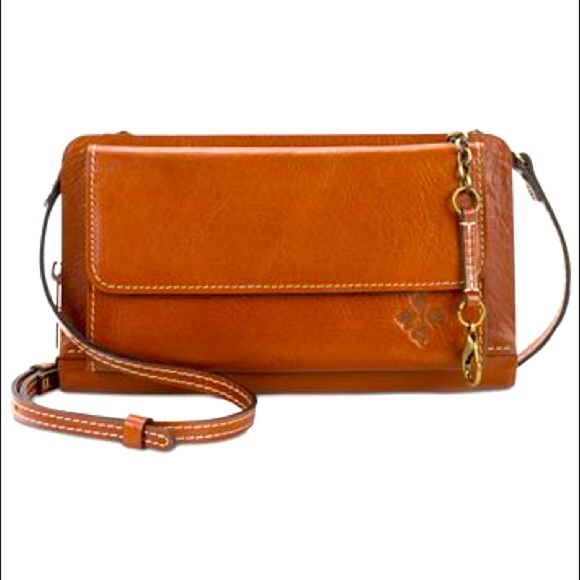 Patricia Nash Handbags - Patricia Nash
Azario Smooth Leather Crossbody